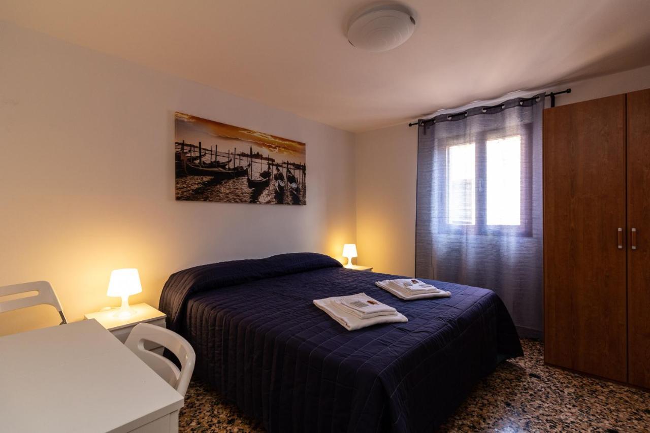Veneziacentopercento Ole Apartment Luaran gambar